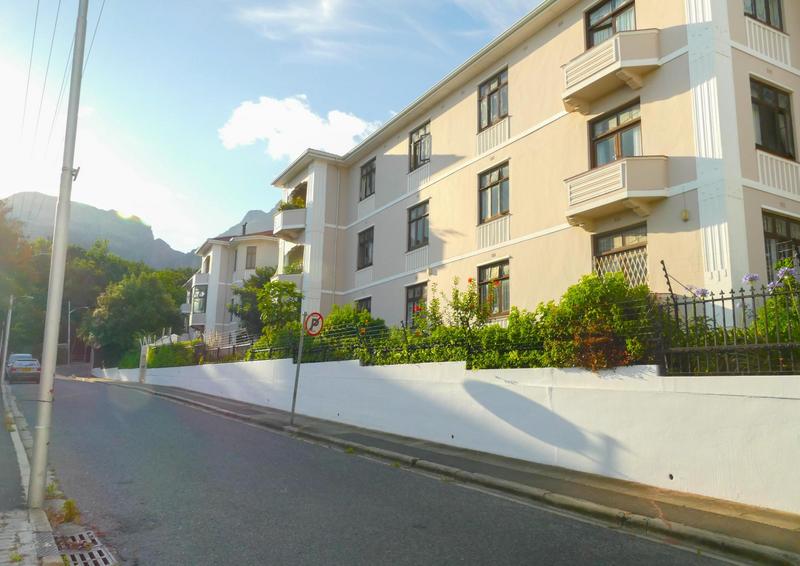 2 Bedroom Property for Sale in Rondebosch Western Cape